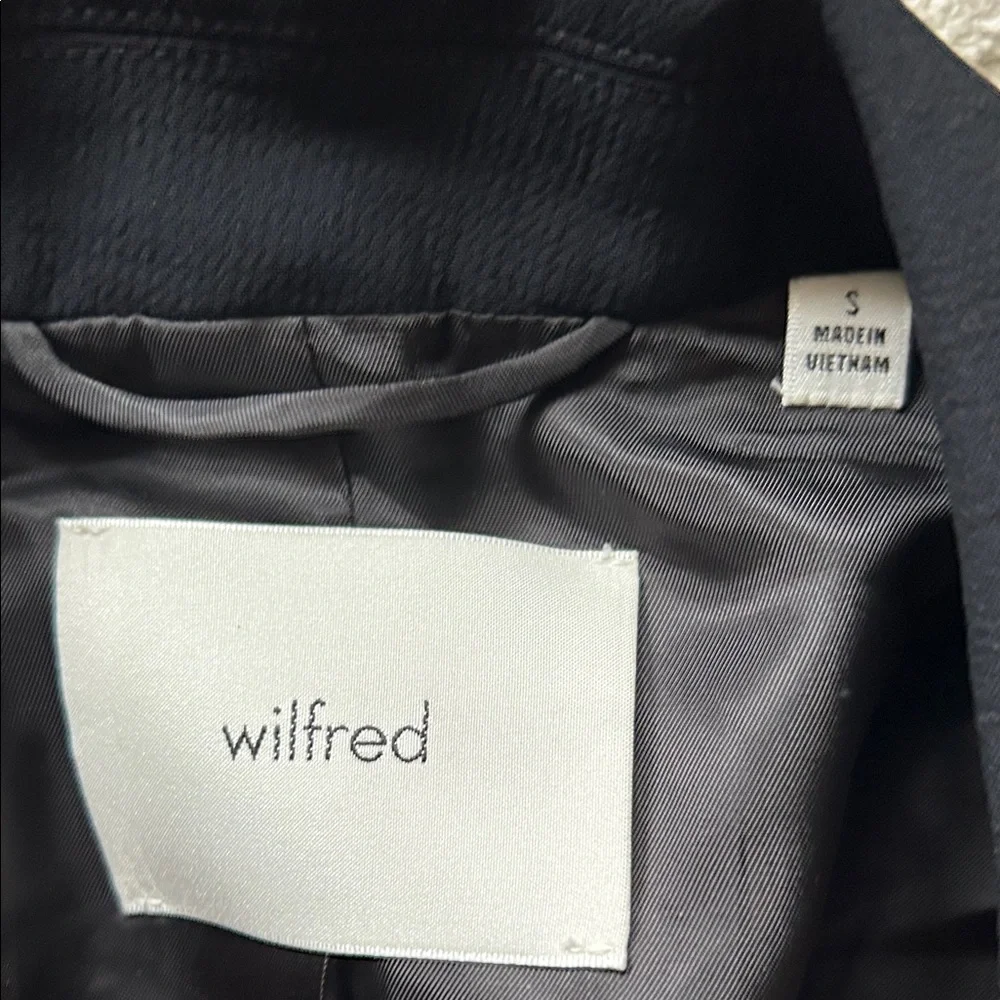 Wilfred Classic Black Blazer - Picture 3 of 3